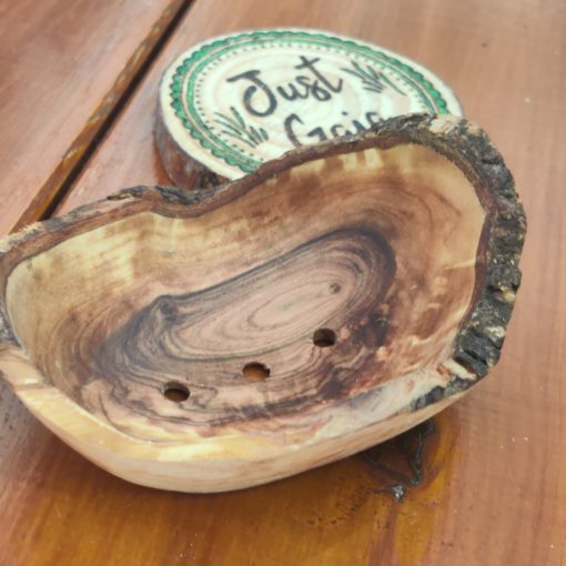 sustainable wooden soap dish (natural olive wood)