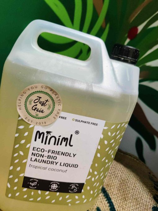 Refill Miniml Laundry Liquid in Tropical Coconut